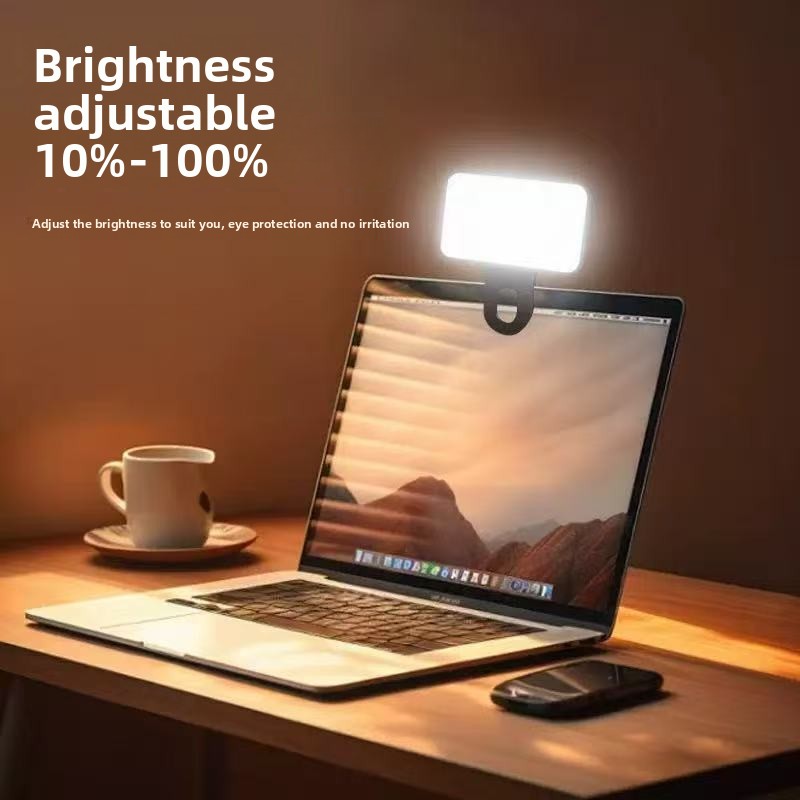 Luce LED Portatile a Clip per  - Photography Lighting Online recensione e prezzo