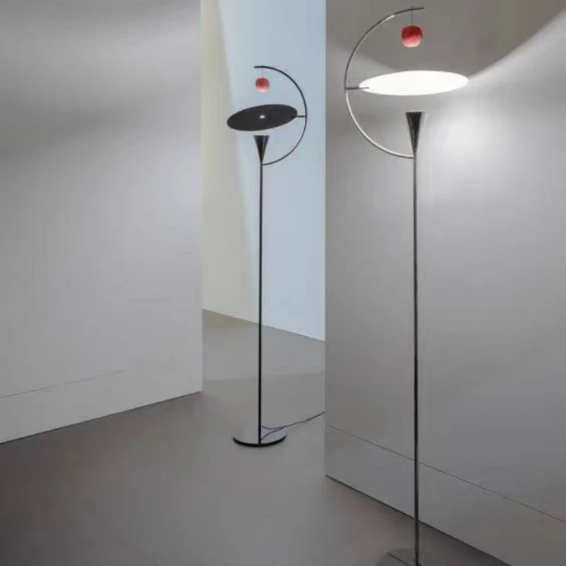 Lampada da terra Apple di desi - Photography Lighting Design recensione e prezzo