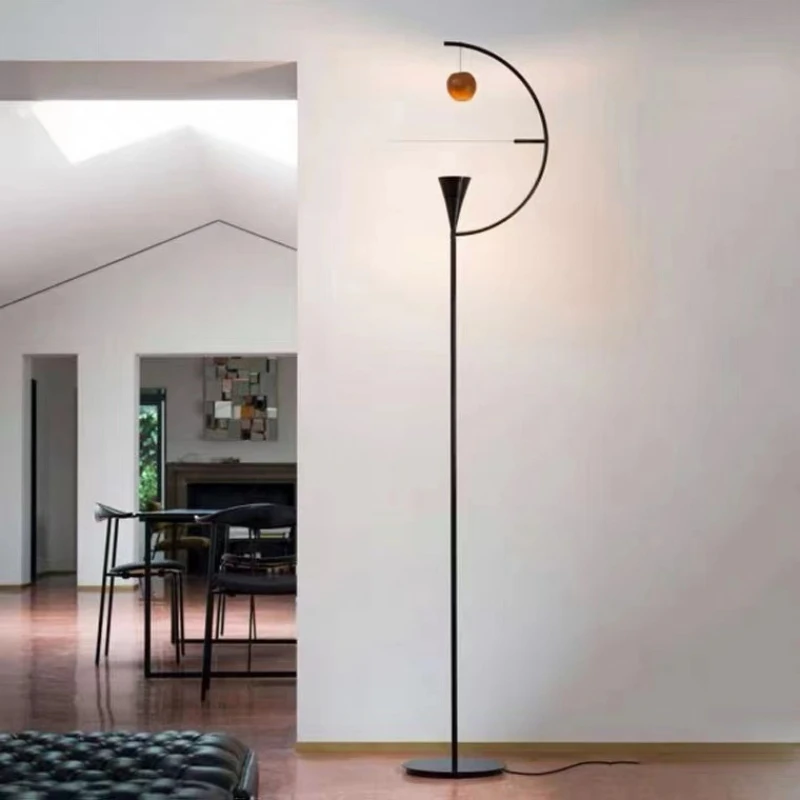 Lampada da terra Apple di desi - Photography Lighting Design recensione e prezzo
