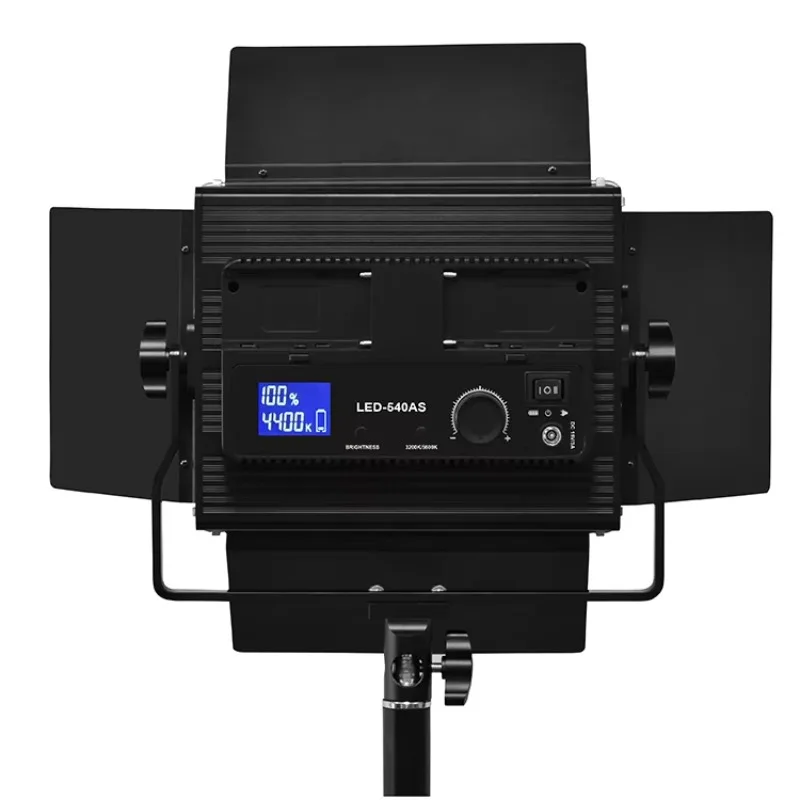 Luce LED professionale per pal - Good Lighting In Photography recensione e prezzo